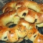 فطائر اللحم الحلزونيه فطائر اللحم الحلزونيه