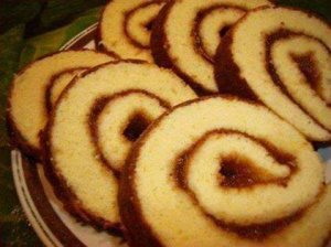 سويسرول بالمربي