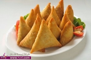 طريقة عمل سمبوسة جبنة المزاريلا الشهية طريقة سهلة وسريعة .