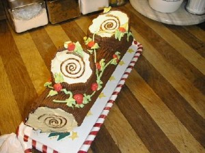 طريقة عمل تورتة جزع الشجره