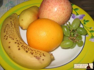 اصنعى بنفسك وجبة طفلك(شوربة خضار ،طبق الفواكه)