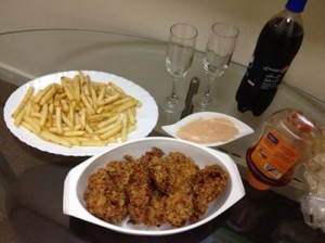 كريسبي مع بطاطا مقلية