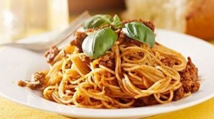 مكرونة لذيذة باللحم المفروم