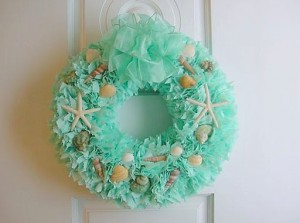 اكياس بلاستك.اعمال فنية.تعليقات للابواب.اشغال يدوية