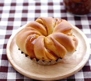 شكل جديد للفطائر حبيت طريقته روعه 2014