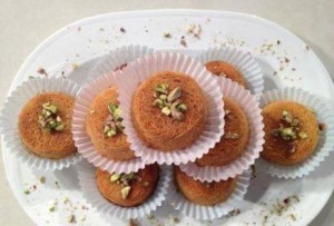 كب كيك الكنافة