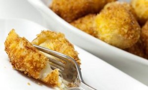 كرات البطاطا المحشوه بالجبن