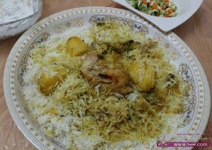 المدفون  بقدر الضغط  (بالدجاج)