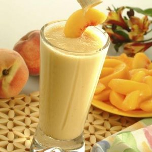 وكتيل الخوخ مع البرتقال