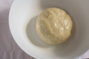 عجينة البيتزا