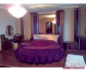 غرف نوم فخمة باللون البنفسجي  لغرف نوم العرايس