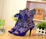 كسسوارات  وصنادل للبنات و للصبايا ماركات و ماركة و موديلات موضة