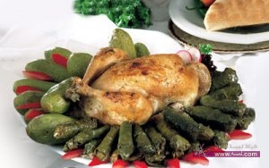 محشى ورق العنب والكوسة مع دجاج بالخلطة