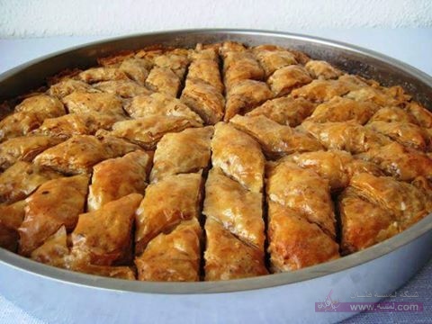 البقلاوه اليمنيه على أصولها البقلاوه اليمنيه على أصولها