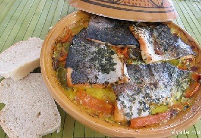 طاجين بالسمك السلمون بالصور من مالح وحلو