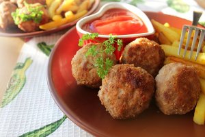 طريقة عمل كبة البطاطس باللحم المفروم