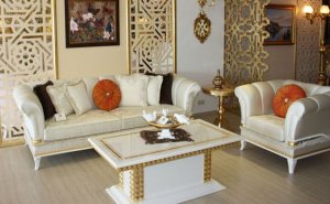 8bb128989e1984183c0a714338bc4cc5