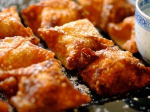 سمبوسة-مقرمشة-باللحمة-المفرومة