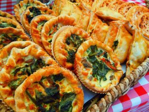 فطائر الجبن بالسلق