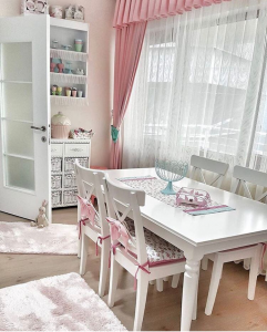 18118592_767407393421977_4892595975260260262_n (1)