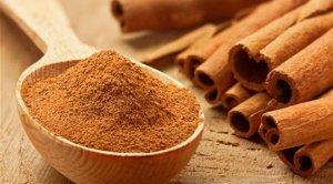 سبع  وسائل طبيعية للتخلص من رائحة الفم الكريهة