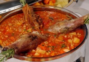 شوربة الحمص البليلة شهية باللحمة