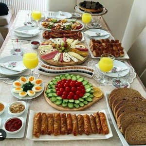 تقديم  سفر الطعام رائع وزوق وفن