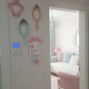 19732290_803772509785465_6259929946352433209_n