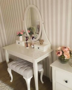 20228795_811900675639315_6421923948925559537_n