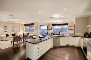 مطابخ-امريكية-مفتوحة-على-الصالة-3