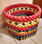 ابداع من أغطية القناني