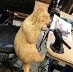 روائع فن الحت على جئوع الأشجار