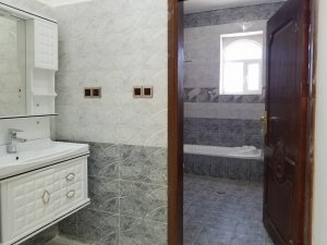 29683080_2069886359897543_547077638778493673_n