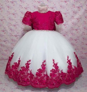 30226909_211943779572640_7382884791061823013_n