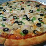 مقادير عجينة البيتزا  الذيذه