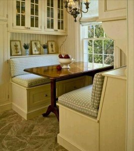 36576923_2029604650445135_8633189680084418560_n