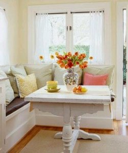 36713716_2029601717112095_4162292251533246464_n (1)