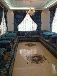 37269401_2093884390886368_5160684840034500608_n