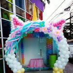 طريقة عامود البالونات للمناسبات  طريقة عامود البالونات للمناسبات