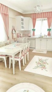 41458481_2301821696771072_1318266449738858496_n