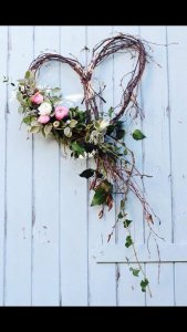 42676156_565965303836810_3195211830045704192_n