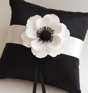 44115740_2181597632100648_2787290370440953856_n