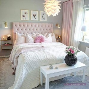 ديكور  الوان غرف النوم باردة وفاتحة وهادئة لانها تبعث السكينة وتساعد على الاسترخاء والنوم العميق