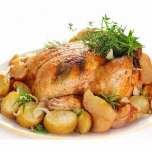دجاج مشوي بالبطاطس و البصل