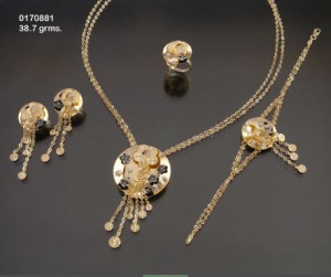 صور اطقم من الذهب للعروسة2015_2014