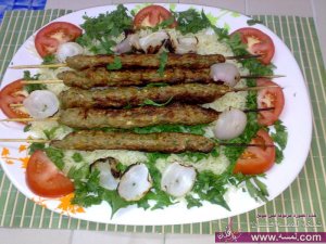 الكباب المشوي على الفحم