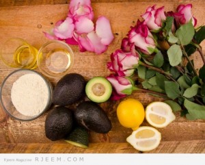 -زيت الزيتون الدافئ من خلطات للشعر المجعد