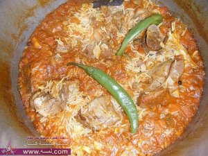 الذ رز باللحم  شئ يفتح النفس