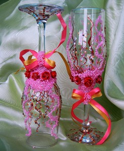 كأس العروسة زينيه بنفسك ببعض الأفكار السهلة والبسيطة . زيني كأس العروسة . افكار منزلية