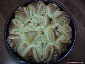 الخبز البلغاري شهي شكلا و طعماً بالصور خطوة خطوة